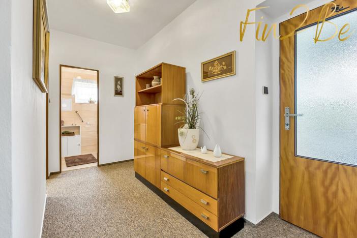 Prodej rodinného domu, Vrhaveč - Neznašovy, 253 m2