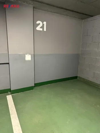 Pronájem bytu 2+kk, Praha - Podolí, V rovinách, 67 m2