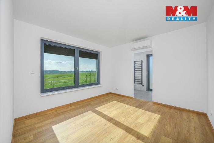 Prodej pozemku pro bydlení, Srch, Okrajová, 680 m2