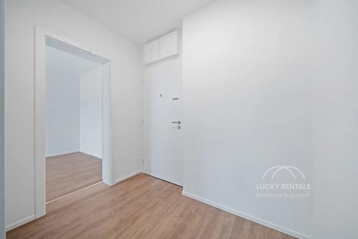 Pronájem bytu 2+kk, Praha - Chodov, Líbalova, 47 m2