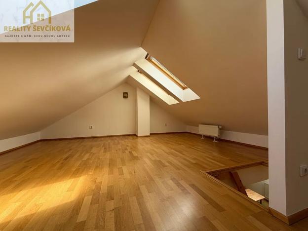 Prodej bytu 2+kk, Náchod, Šafránice, 86 m2