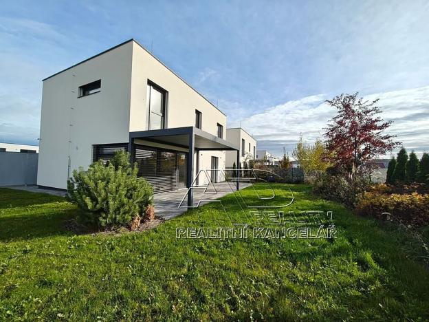 Pronájem rodinného domu, Roudné, 150 m2