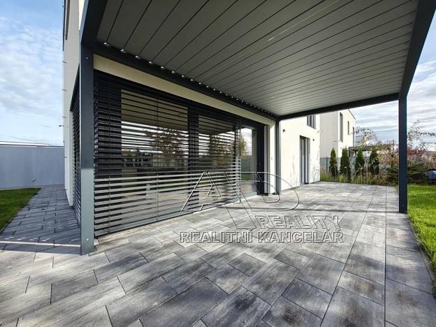 Pronájem rodinného domu, Roudné, 150 m2