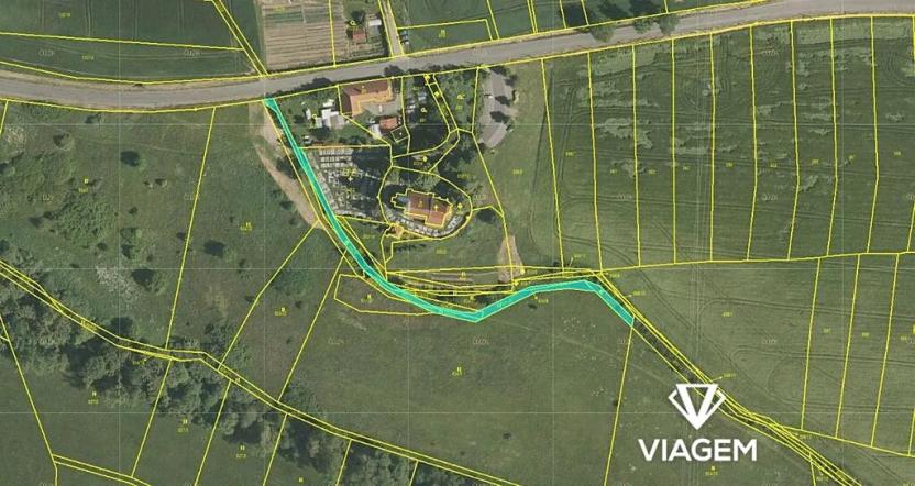 Prodej podílu pole, Hrádek, 668 m2