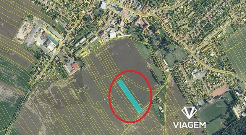 Prodej podílu pole, Chrast, 942 m2