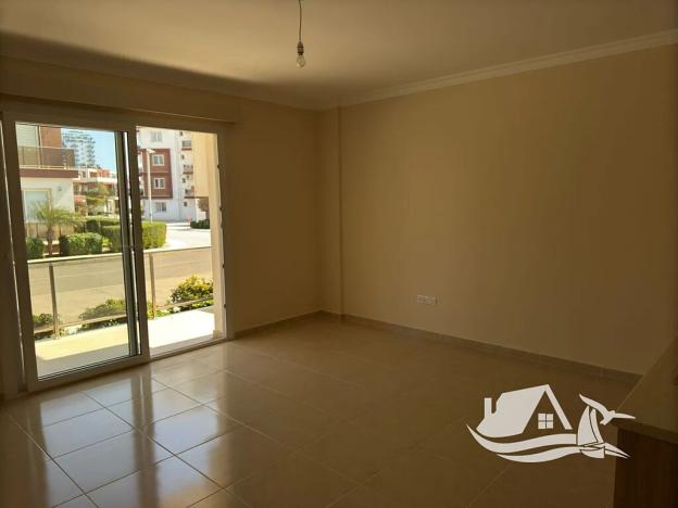 Prodej bytu 1+kk, Larnaka, Kypr, 40 m2