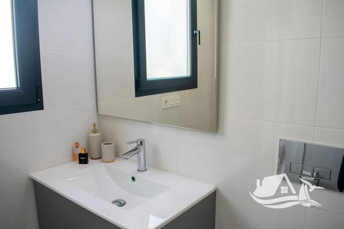 Prodej vily, Torrevieja, Španělsko, 95 m2