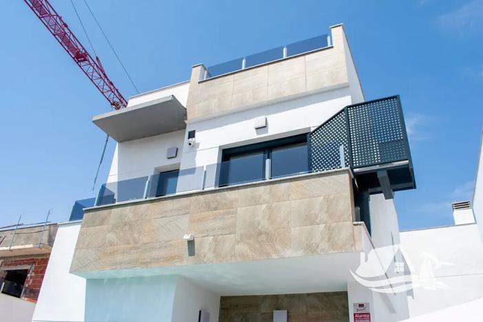 Prodej vily, Torrevieja, Španělsko, 95 m2