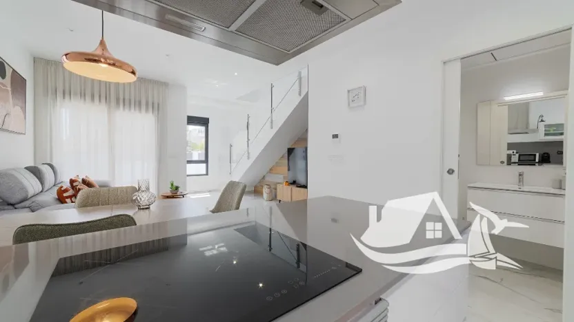 Prodej vily, Torrevieja, Španělsko, 95 m2