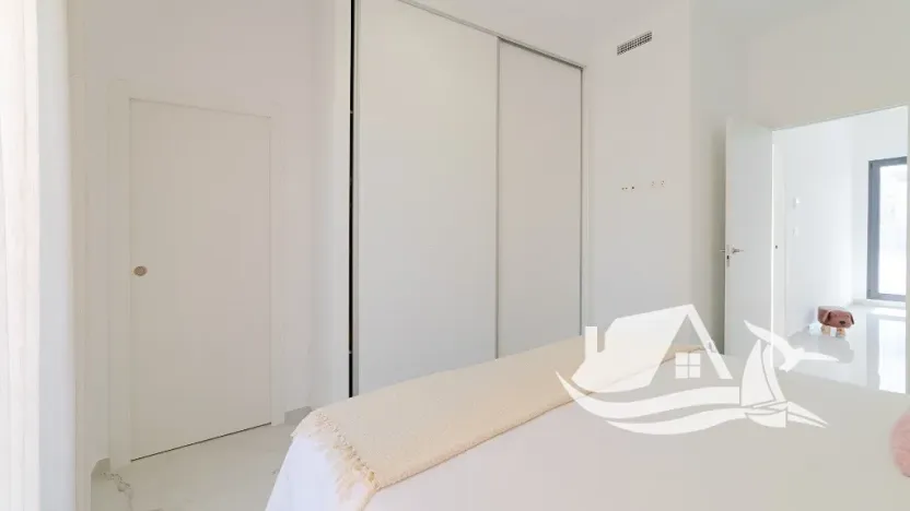 Prodej vily, Torrevieja, Španělsko, 95 m2