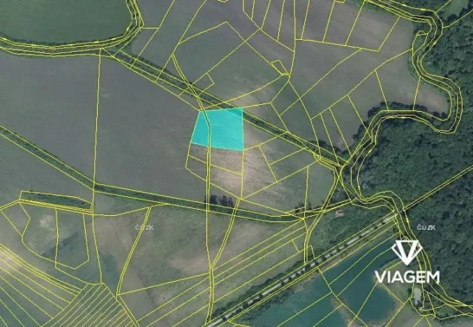 Prodej podílu pole, Břeclav, 640 m2