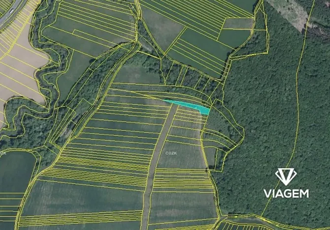 Prodej podílu pole, Uherský Brod, 688 m2