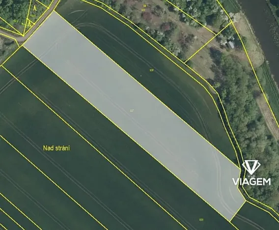 Prodej podílu pole, Žiželice, 3008 m2