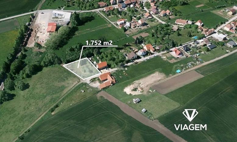 Prodej pozemku pro bydlení, Knínice, 1752 m2