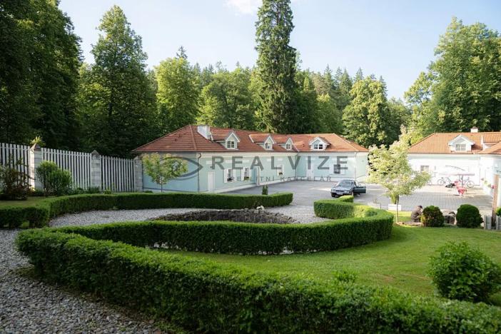 Prodej ubytování, Nové Hrady, 880 m2