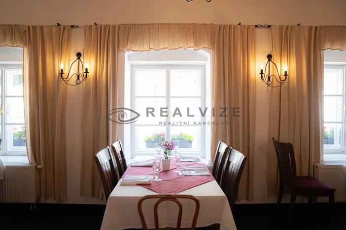 Prodej ubytování, Nové Hrady, 880 m2