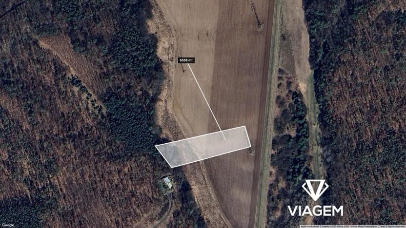 Prodej podílu pole, Káraný, 3848 m2