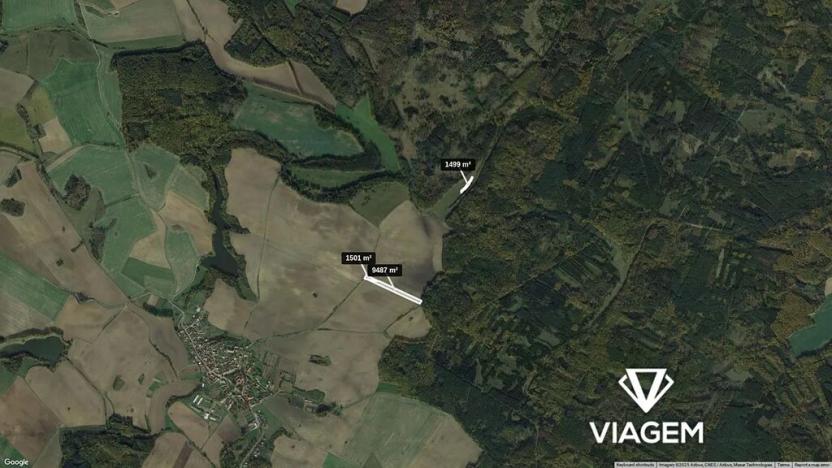 Prodej podílu pole, Hostim, 1387 m2