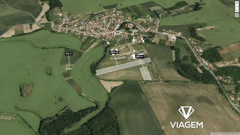 Prodej podílu pole, Hostim, 2038 m2