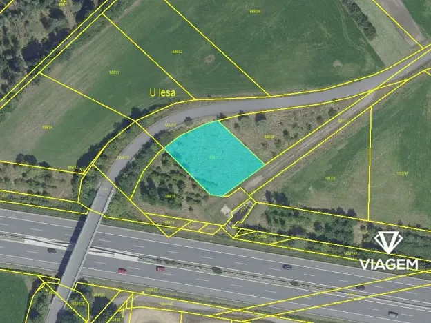 Prodej podílu pole, Sány, 846 m2