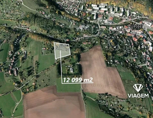 Prodej podílu pole, Úpice, 2419 m2