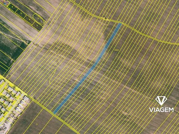 Prodej podílu pole, Kuchařovice, 898 m2