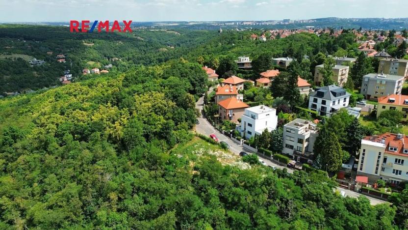 Prodej zahrady, Praha - Dejvice, Na Černé hoře, 786 m2