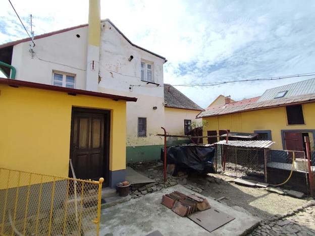 Prodej podílu rodinného domu, Heřmanův Městec, Jarkovského, 220 m2