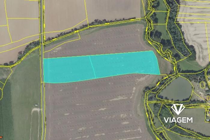 Prodej podílu pole, Nupaky, 1887 m2