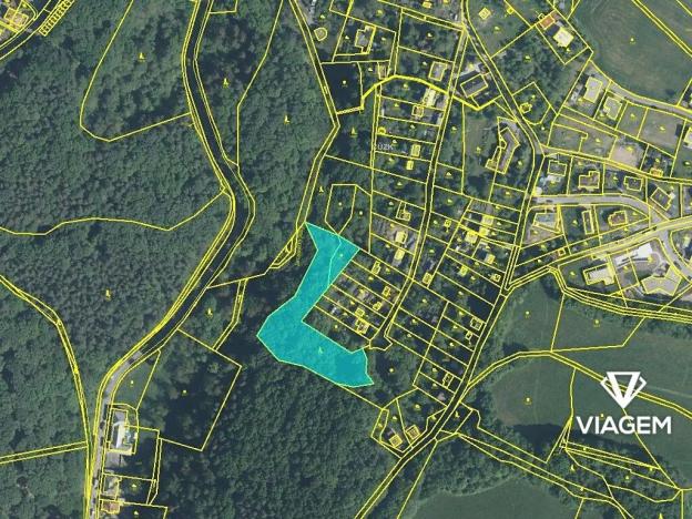 Prodej podílu zahrady, Zlín, 2388 m2