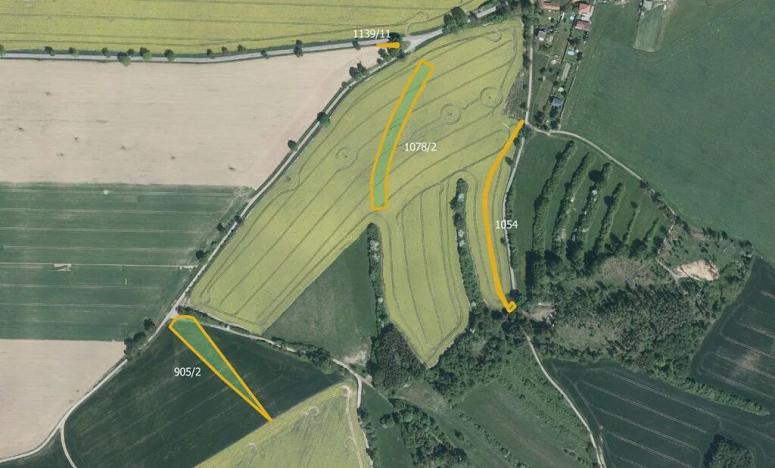 Prodej pole, Hořice, 14169 m2