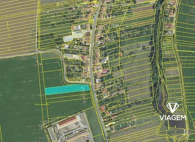 Prodej podílu komerčního pozemku, Čeložnice, 418 m2