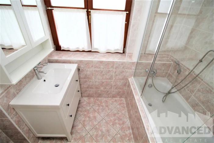 Pronájem bytu 4+kk, Praha - Dejvice, Lindleyova, 98 m2
