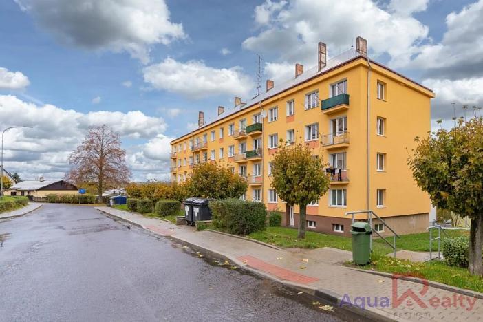 Prodej podílu bytu 2+1, Bukovany, 54 m2