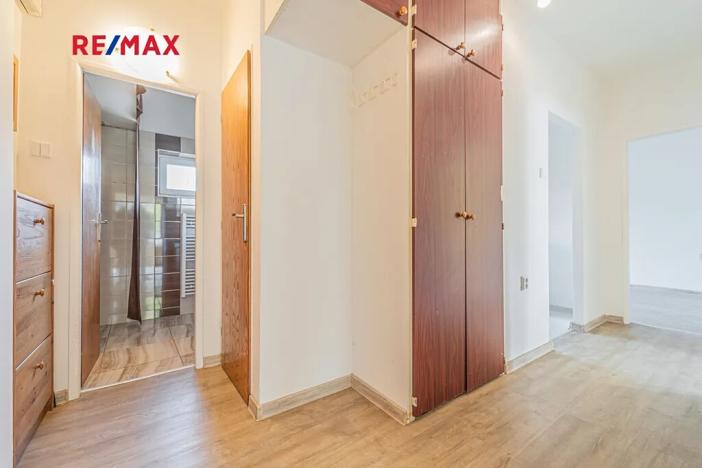 Prodej bytu 3+1, Hostivice, Na Pískách, 69 m2