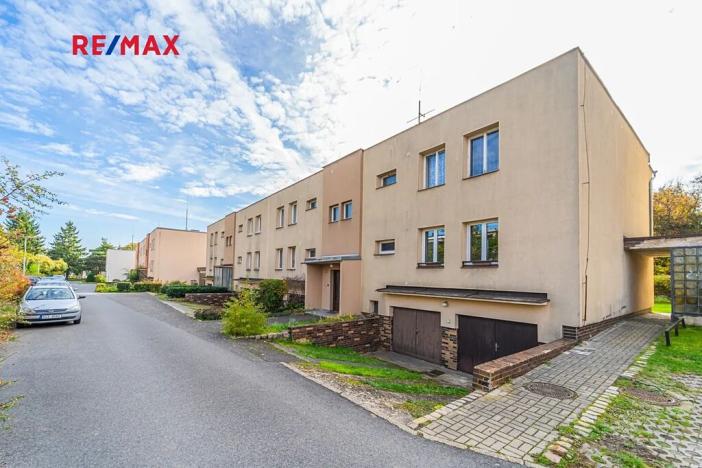 Prodej bytu 3+1, Hostivice, Na Pískách, 69 m2