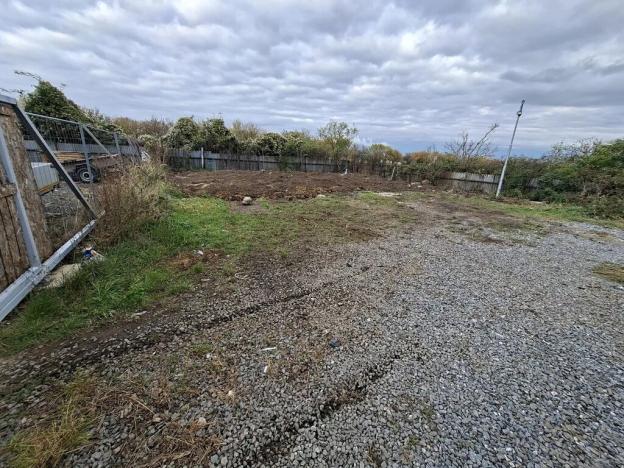 Pronájem komerčního pozemku, Praha - Horní Počernice, Náchodská, 500 m2