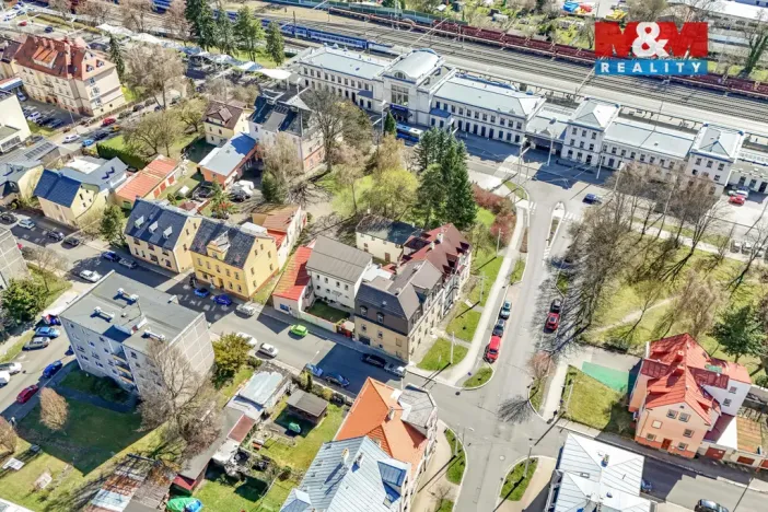 Pronájem obchodního prostoru, Mariánské Lázně, Husova, 22 m2