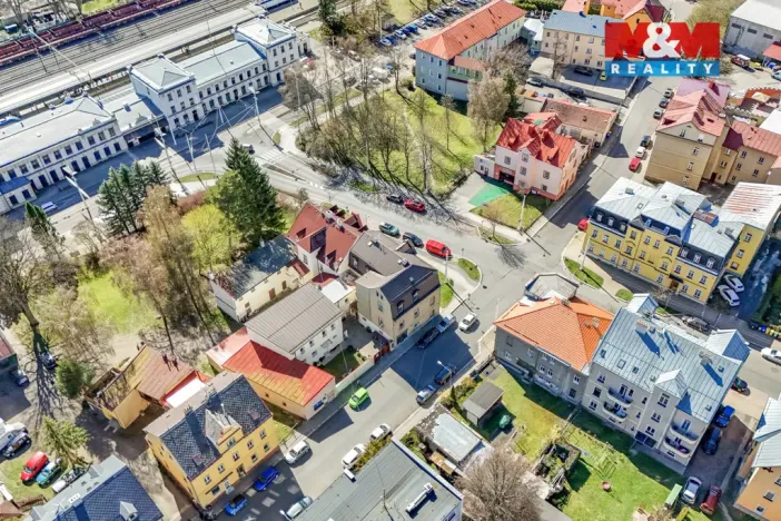 Pronájem obchodního prostoru, Mariánské Lázně, Husova, 22 m2