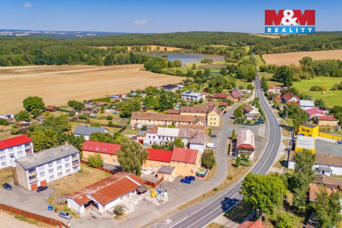 Pronájem bytu 1+1, Sytno, 49 m2