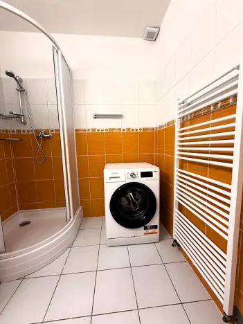 Pronájem bytu 2+1, Brno, Obřanská, 60 m2