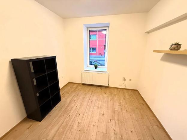 Pronájem bytu 2+1, Brno, Obřanská, 60 m2