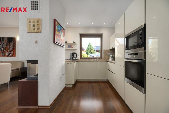 Prodej rodinného domu, Velká Polom, U Jízdárny, 160 m2