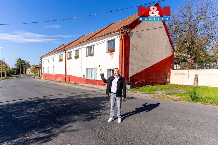 Prodej rodinného domu, Oskořínek, Družstevní, 850 m2