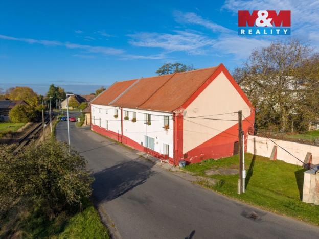 Prodej rodinného domu, Oskořínek, Družstevní, 850 m2