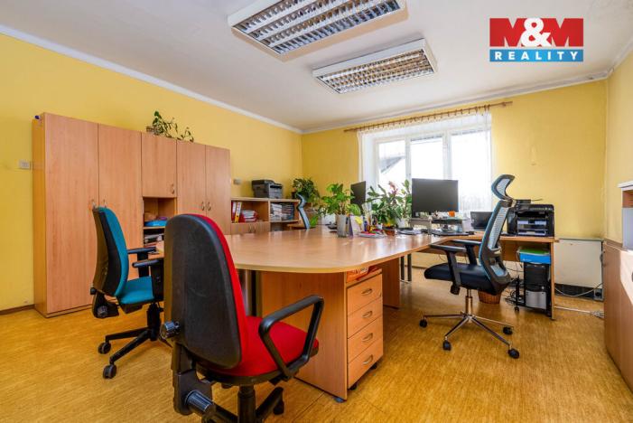 Prodej rodinného domu, Oskořínek, Družstevní, 850 m2