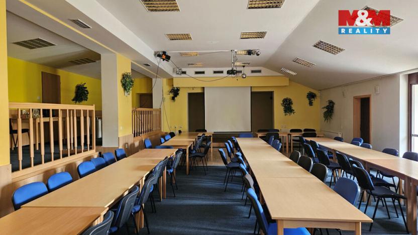 Pronájem ubytování, Přerov - Přerov I-Město, Jižní čtvrť III, 2806 m2