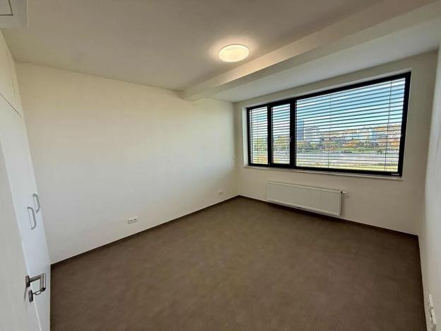 Pronájem bytu 3+kk, Brno, Opuštěná, 95 m2