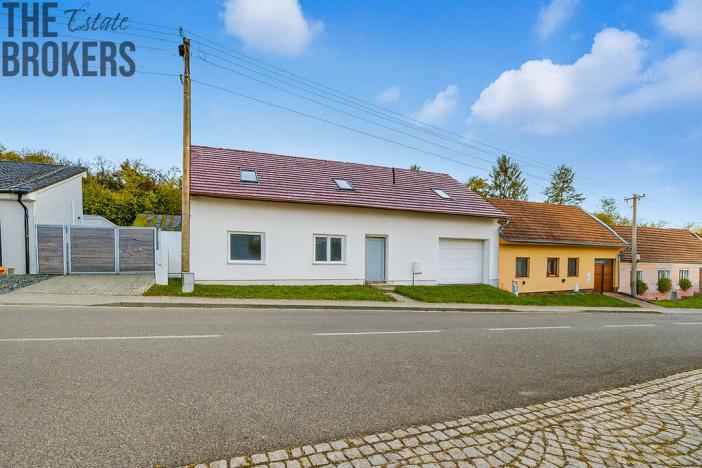 Prodej rodinného domu, Lovčice, 250 m2