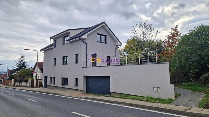 Prodej rodinného domu, Praha - Šeberov, K Hrnčířům, 325 m2